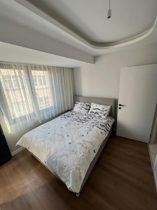 Apartament Zeytinburnu Merkezi Konumda, Sifir Daire & Esyalar Stambuł Zewnętrze zdjęcie